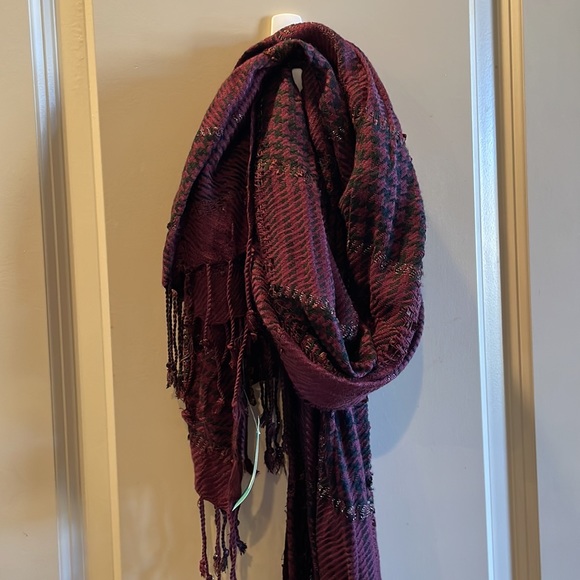 Maurices Accessories - Maurices scarf -NWT